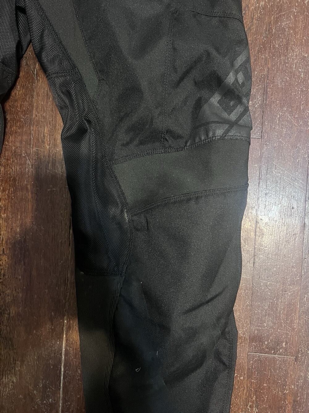 BILT Leather Motorcycle Pants Womens Size 32 RN#126365 - Picture 4 of 10